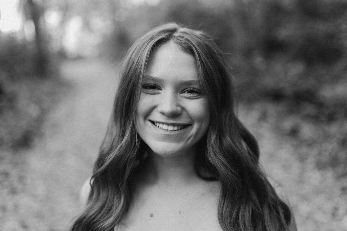 Olivia Senior Pictures-3593-2