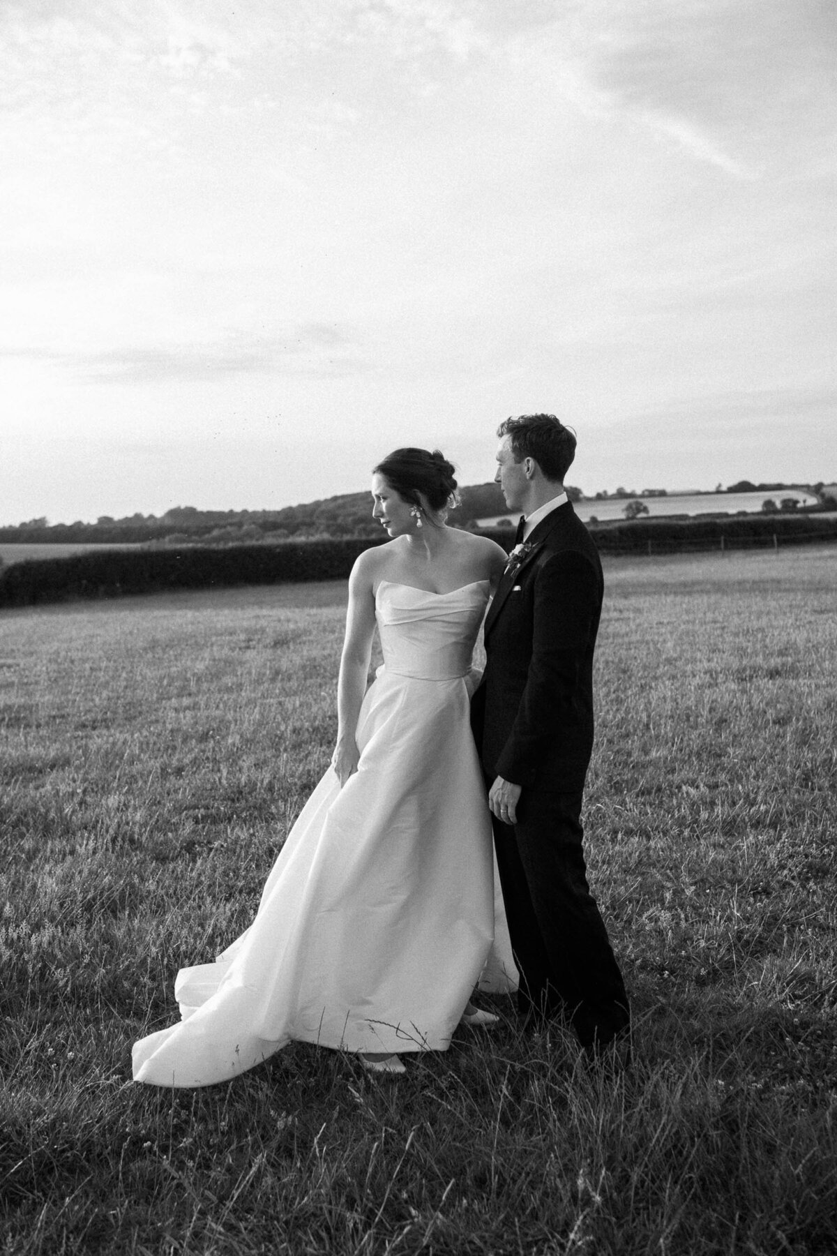 Suffolk Marquee Wedding Photographer - Emily and Max - Laura Williams Photography - WEB - 115
