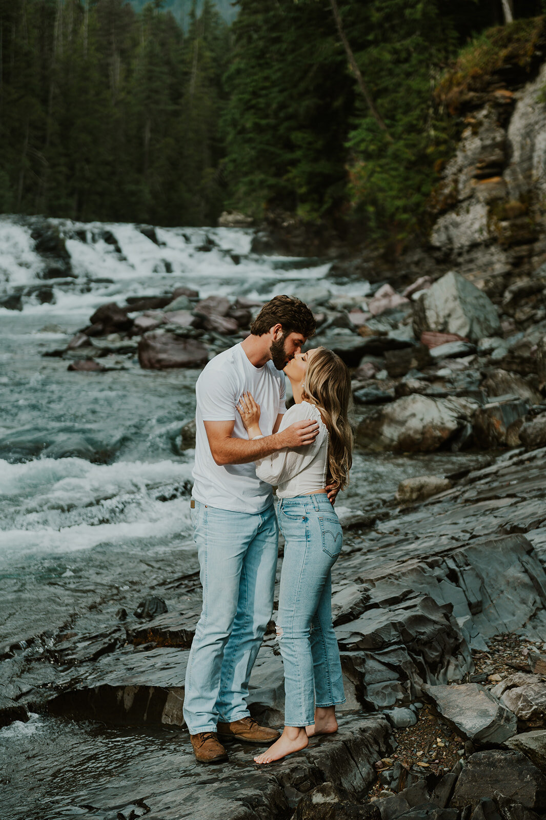 presley-gray-glacier-national-park-engagement-0554
