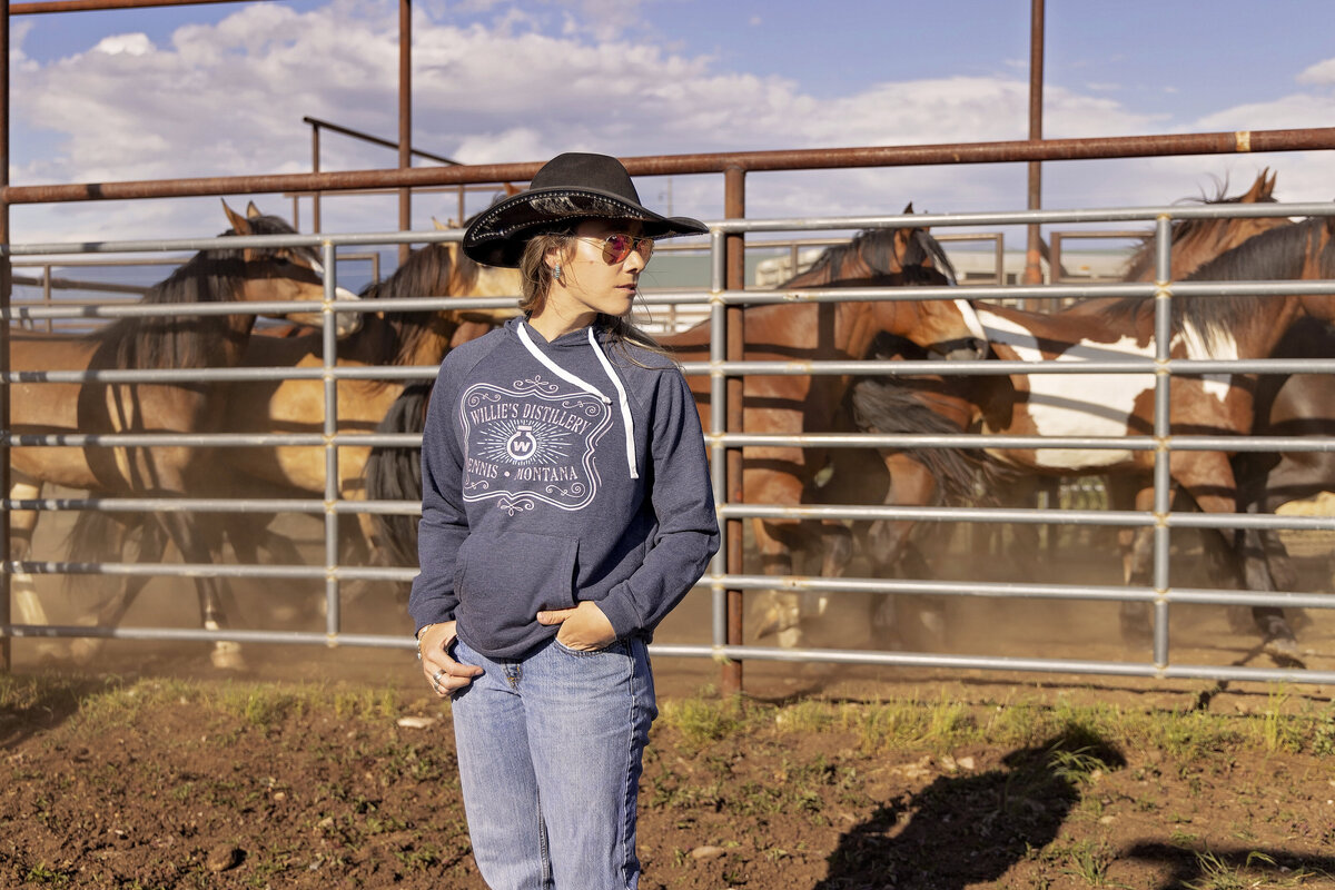 Shanna-Mae-Photography-Montana-Photographer-Business-Lifestyle-Willies-Distillery013