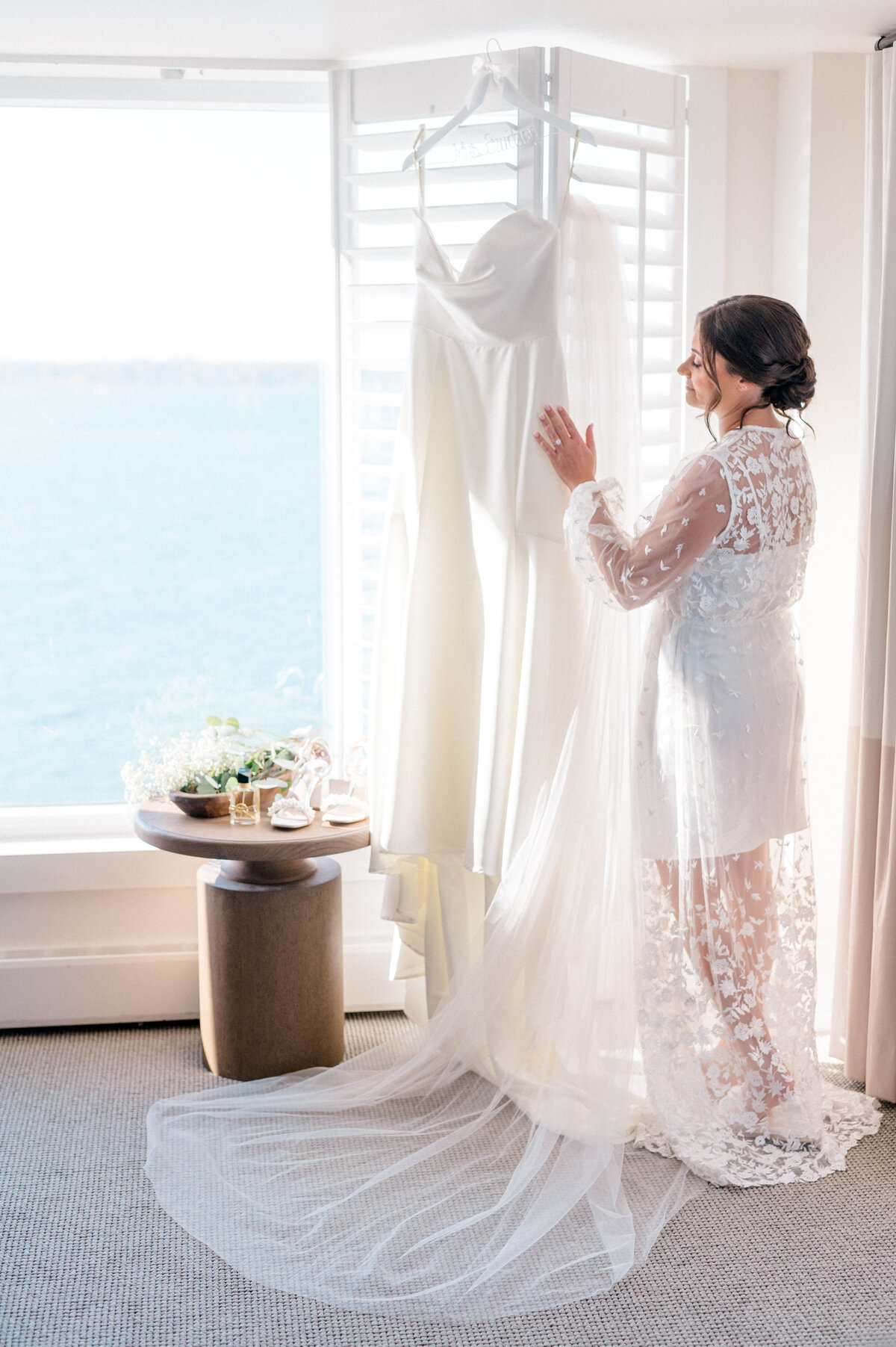 Newport-Harbor-Island-Resort-Wedding6