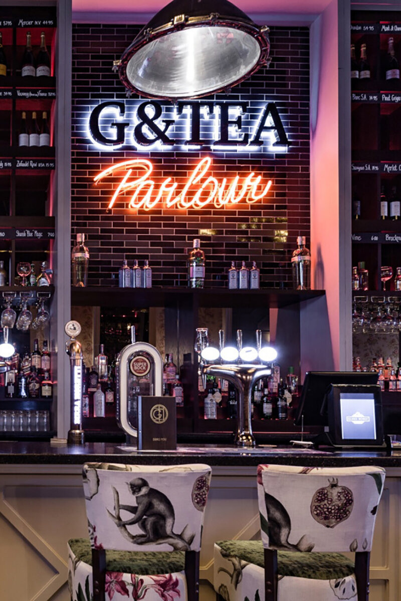 ellis-signs-gin-and-tonic-built-up-illuminated-bar-signage-newcastle-gateshead-north-east