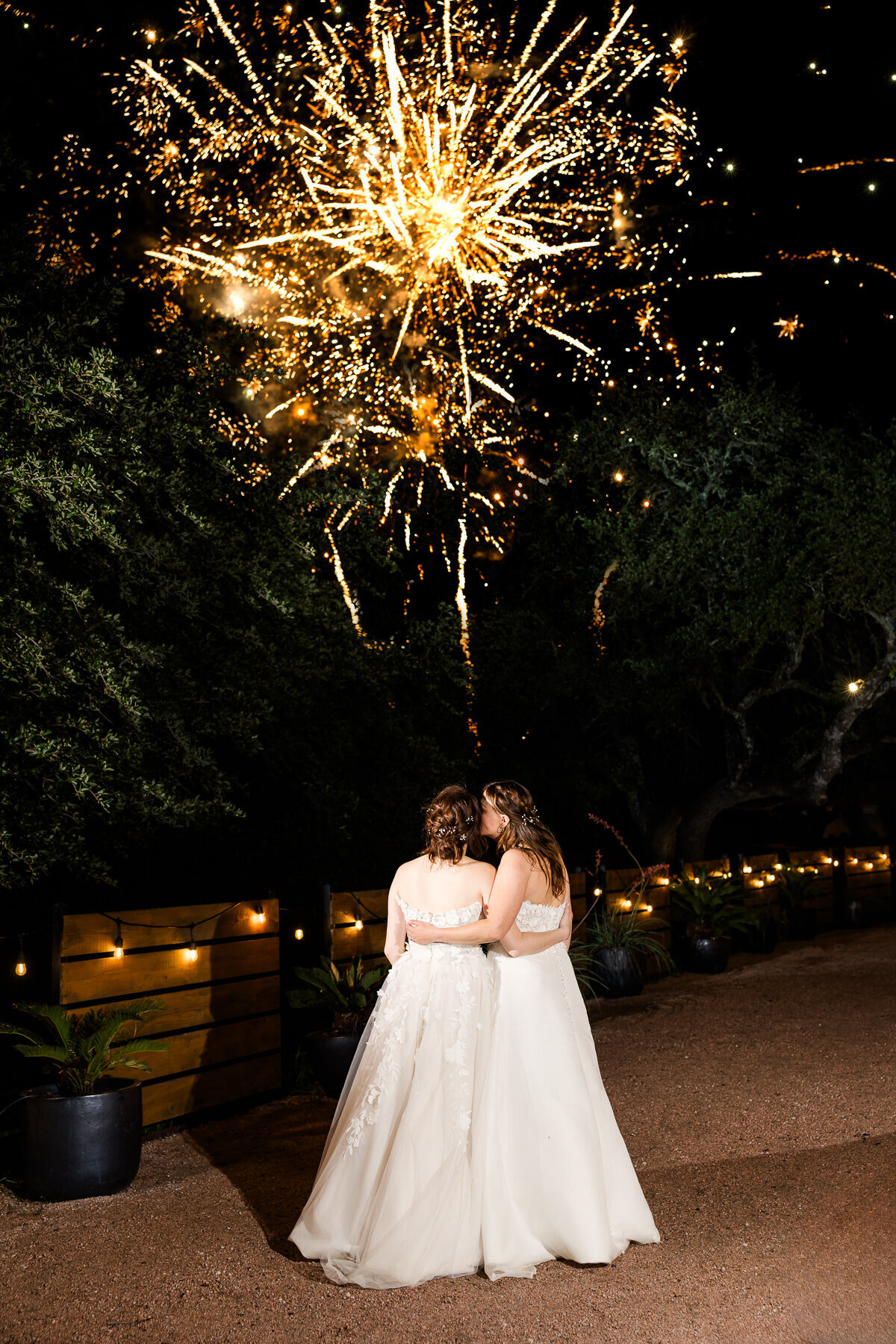 Austin-wedding-photographer-addison-grove-0108