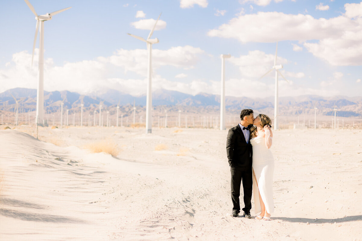 palm-springs-windmills-engagement-photo-session-brenda-nunez-photography-10