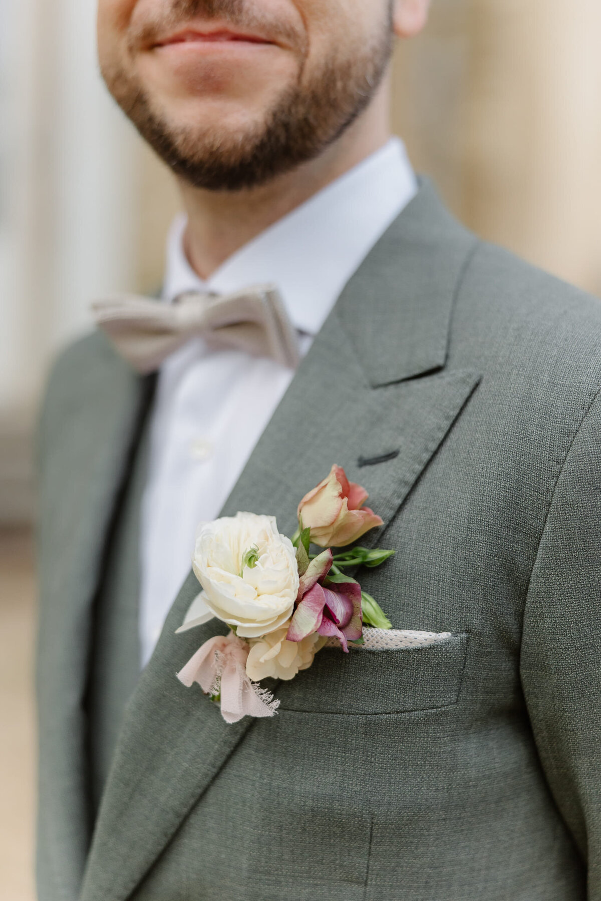 detail-floral-costume-marie