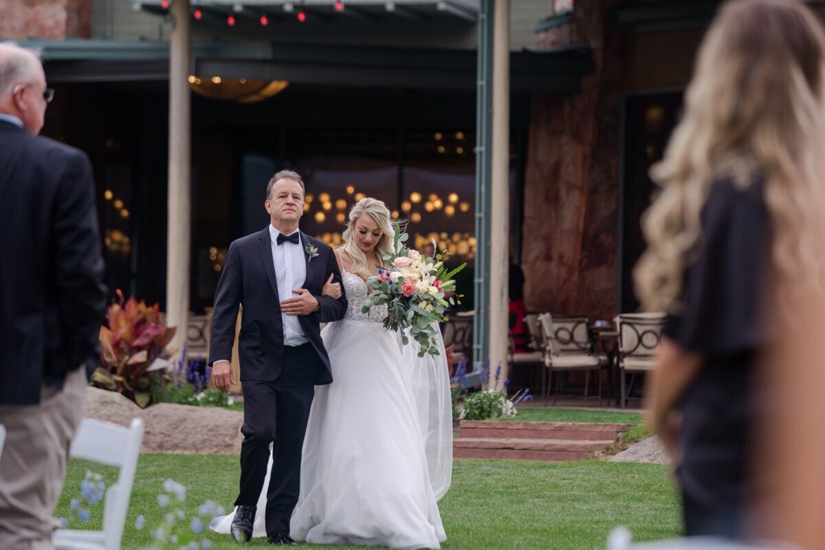 summer Colorado Springs Garden of the Gods wedding