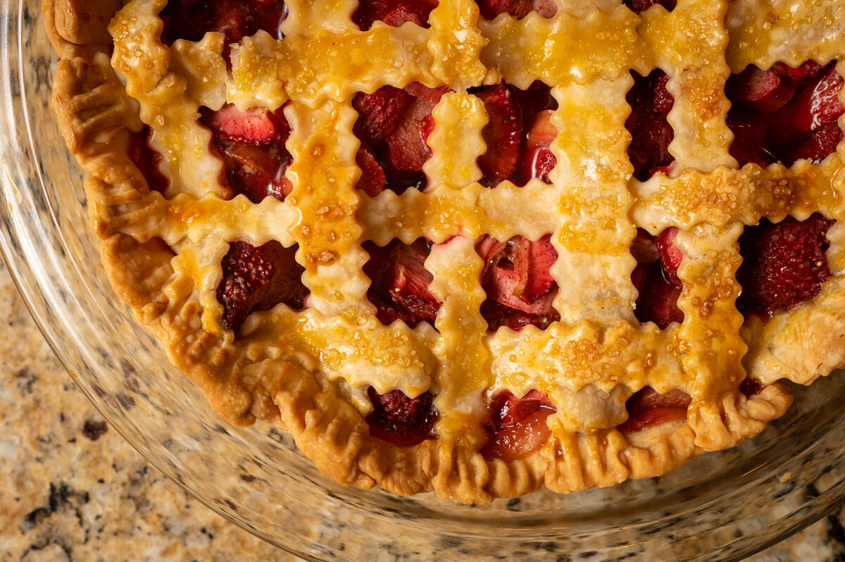 2021-05-30 BCG - rhubarb pie-crisp 8689