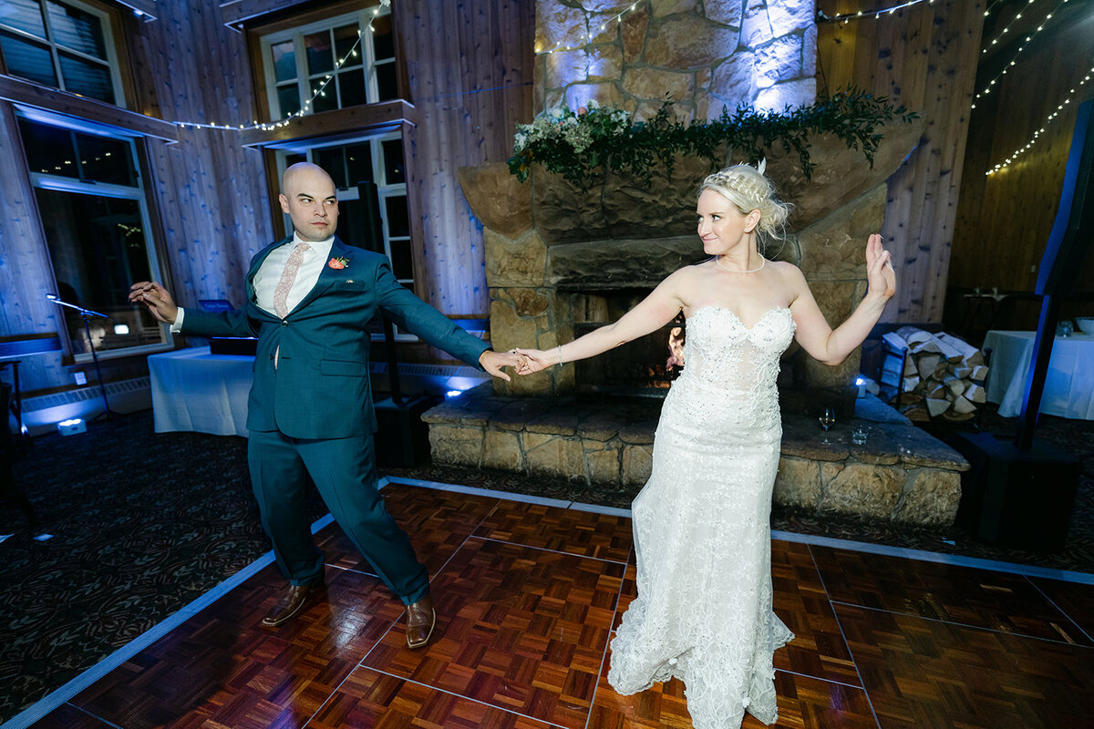 deer-valley-fall-park-city-mountain-wedding-pepper-nix-2130-1517