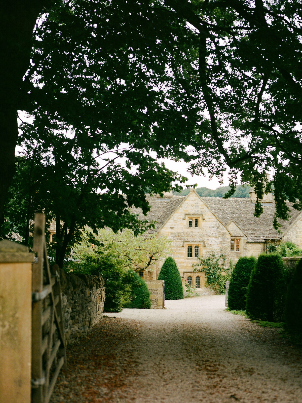 temple-guiting-manor-wedding-144