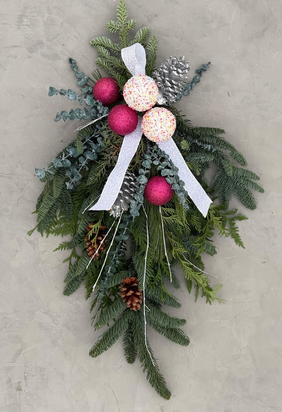 Noblesville Colorful Christmas Wreath - Sweet Peas Flower Farm 02