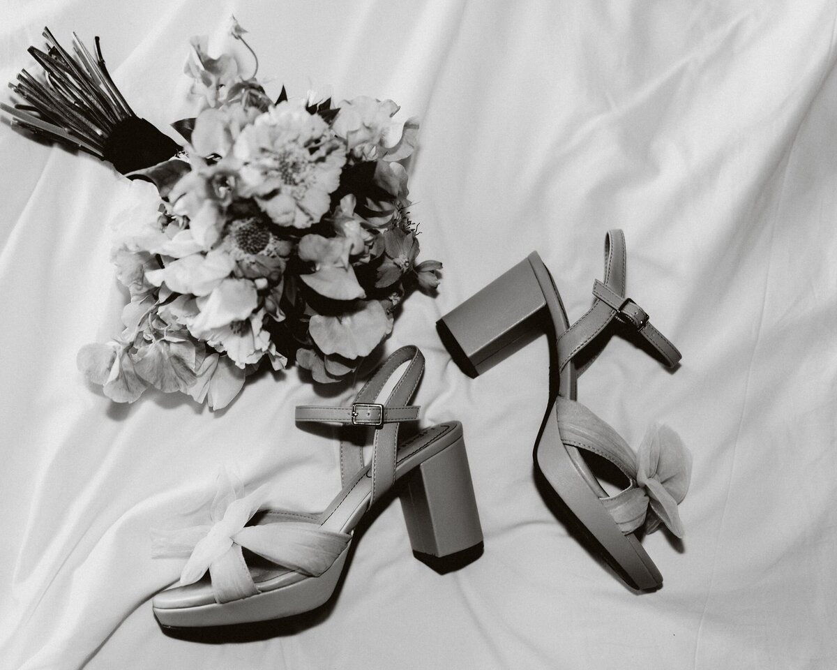 Wedding details on the morning of the wedding