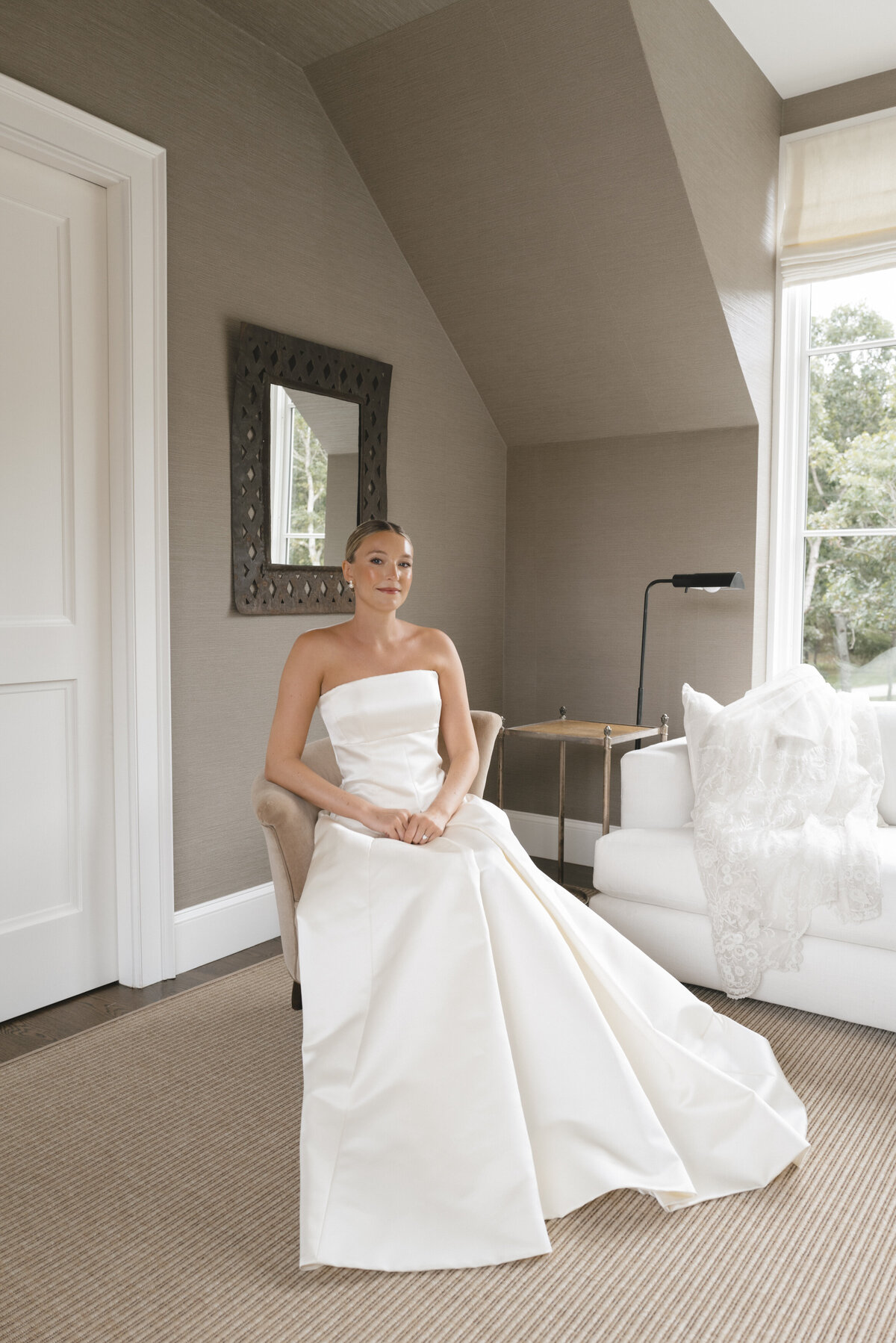 Marthas-vineyard-wedding-planner-kg-events-design-luxury-destination-weddings-private-events-corporate-events-edgartown-ma-event-designer-outdoor-tented-wedding-reception-island-wedding-vogue-wedding-pohogonot-57