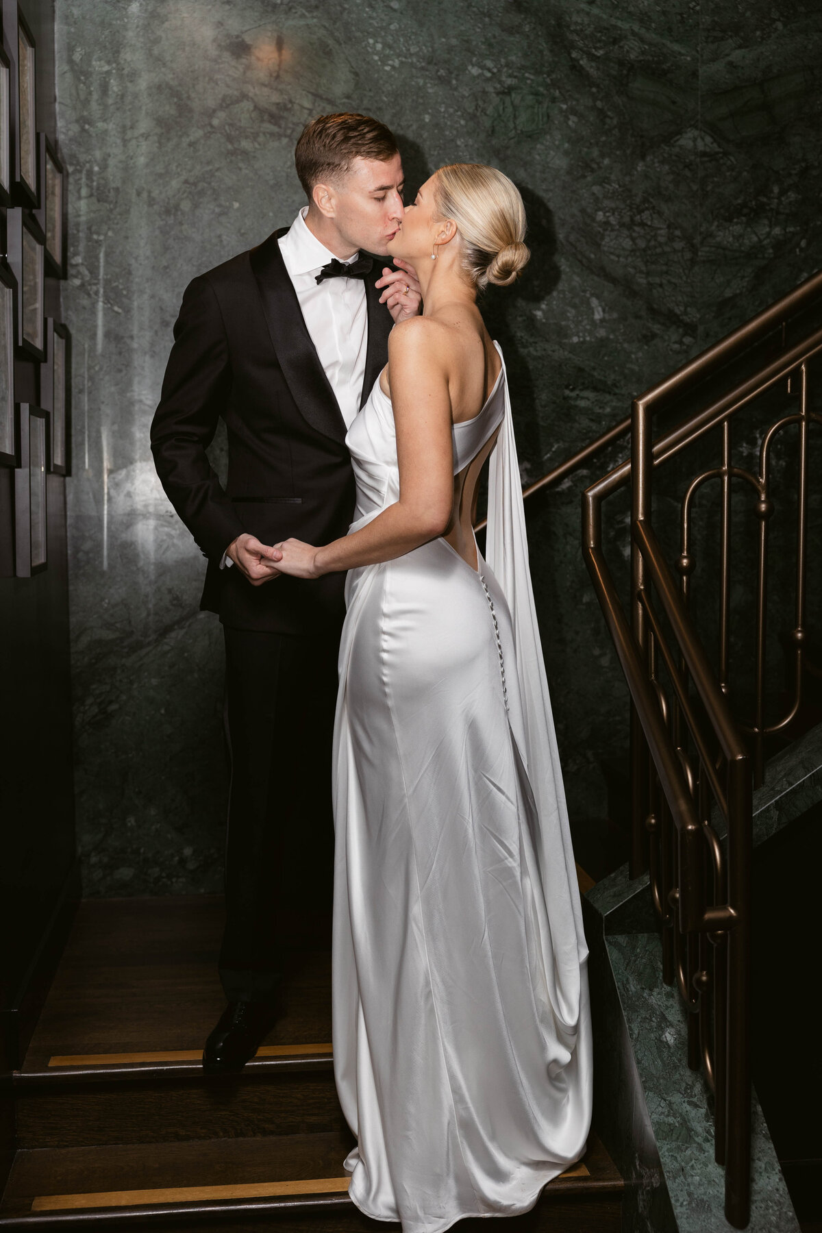 La-Jolla-womens-club-wedding-56
