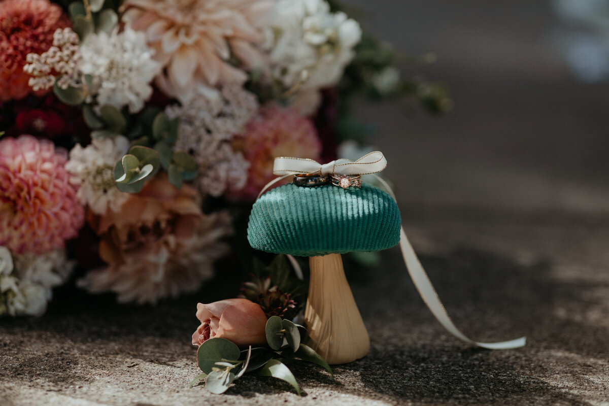Vice_Wedding_with_Seattle_Wedding_Photographer_Jen_Lynn_Photography_2024-30