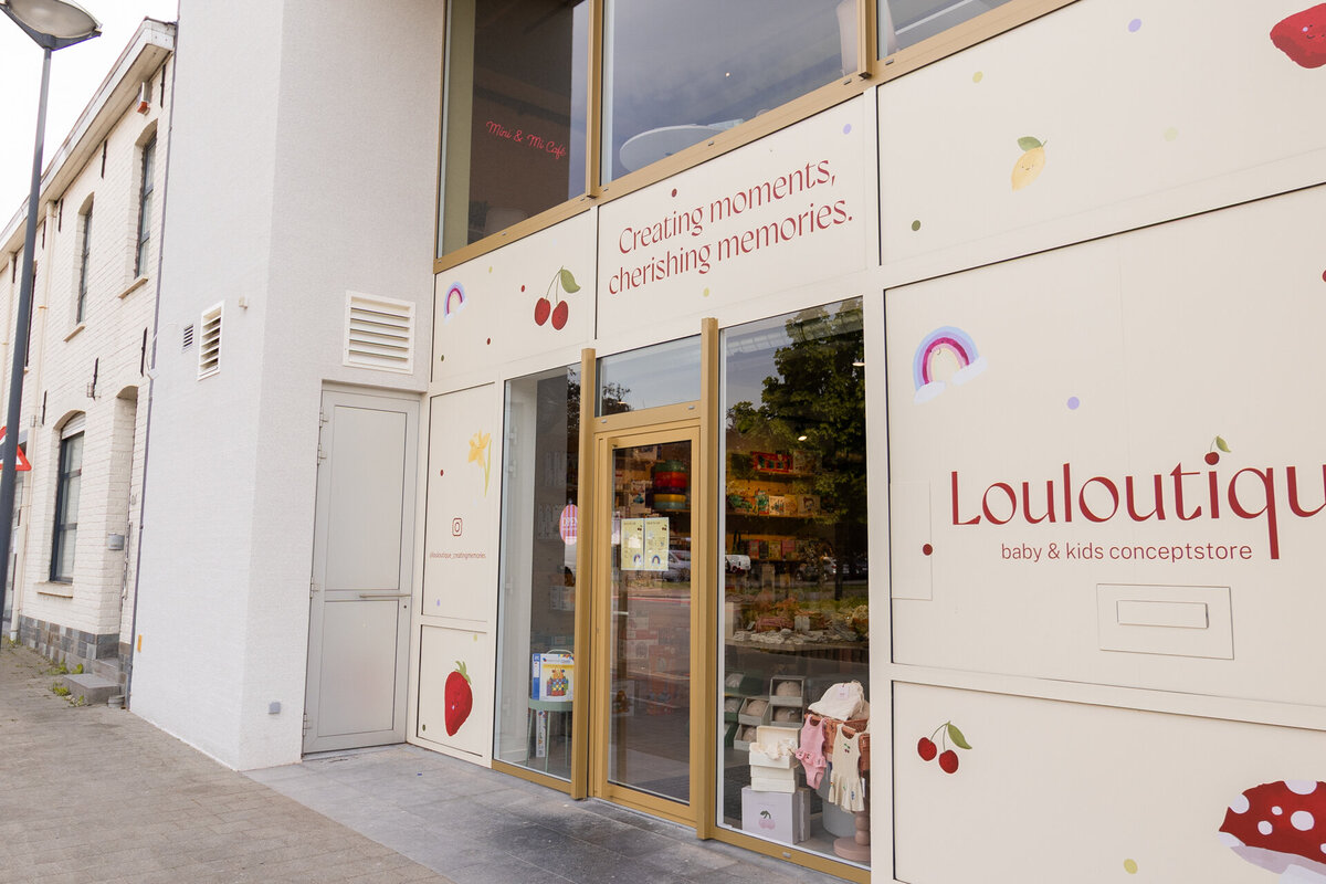 Louloutique-05-2025-109