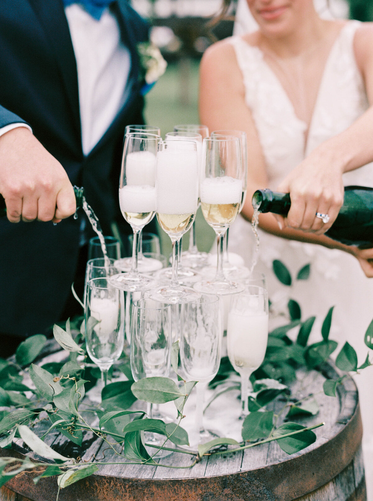 Vermont-Luxury-Wedding-Photographer-Ceremony_247