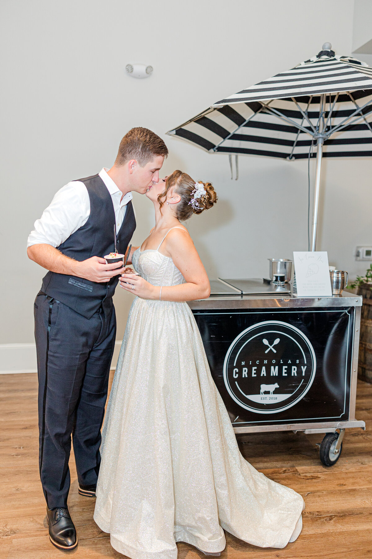 Olivia and Andrew Married Sneak Peeks-118