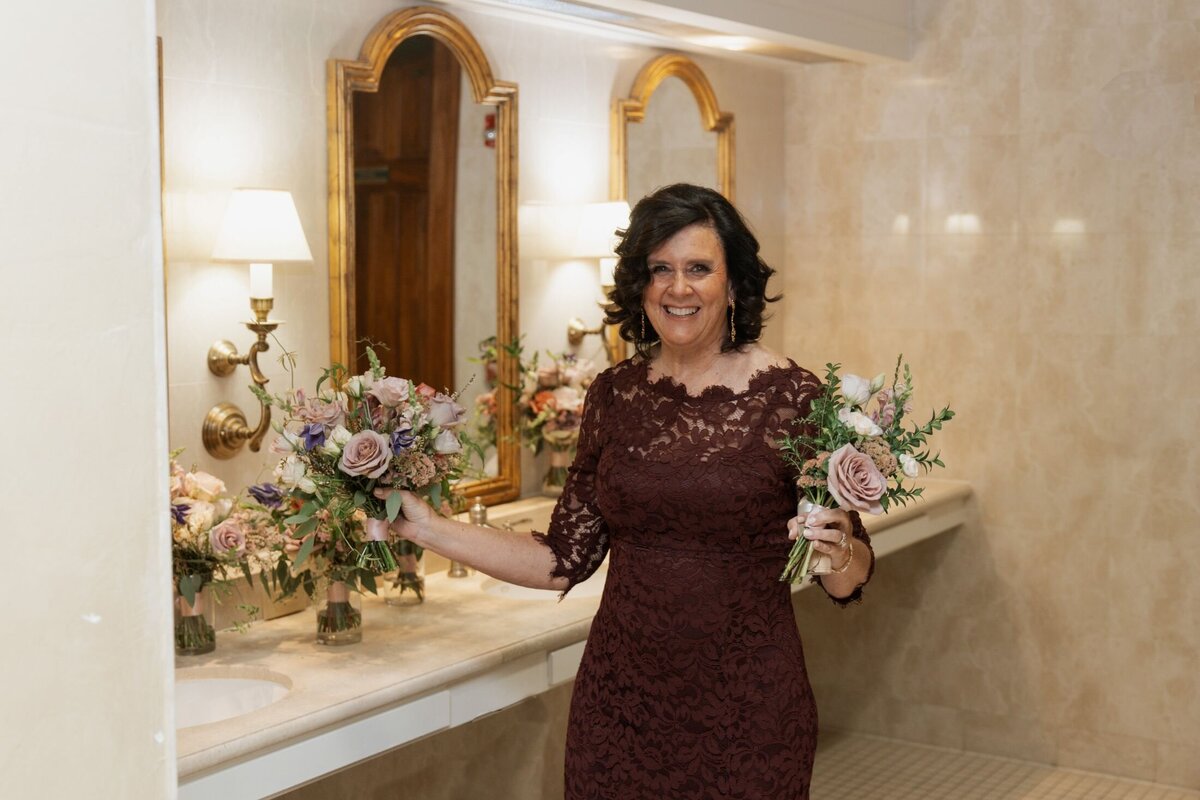 mother of groom
