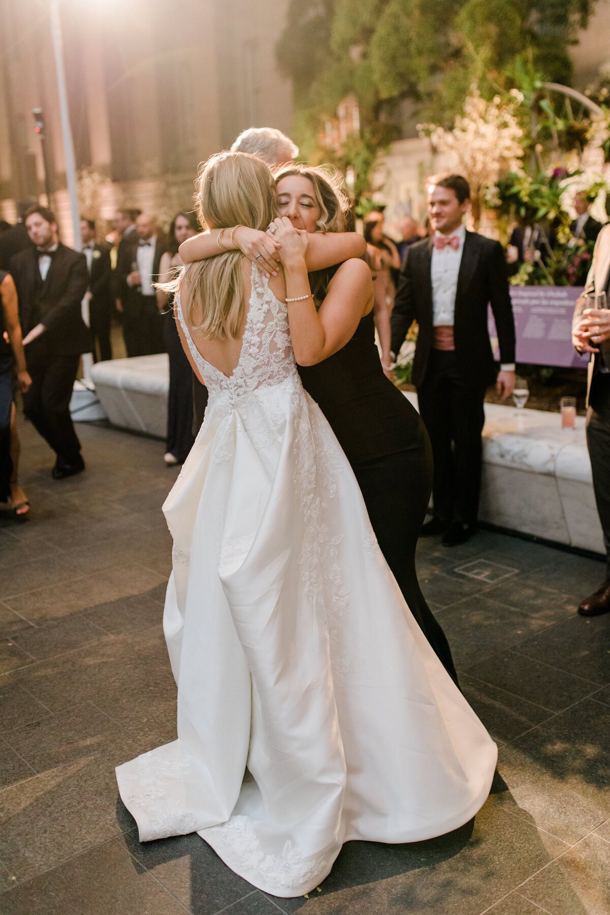 LibbyPeter_National_Portrait_Gallery_Hotel_Washington_Wedding_Washington_DC_VA_MD_Wedding_Photographer_Angelika_Johns_Photography-9743