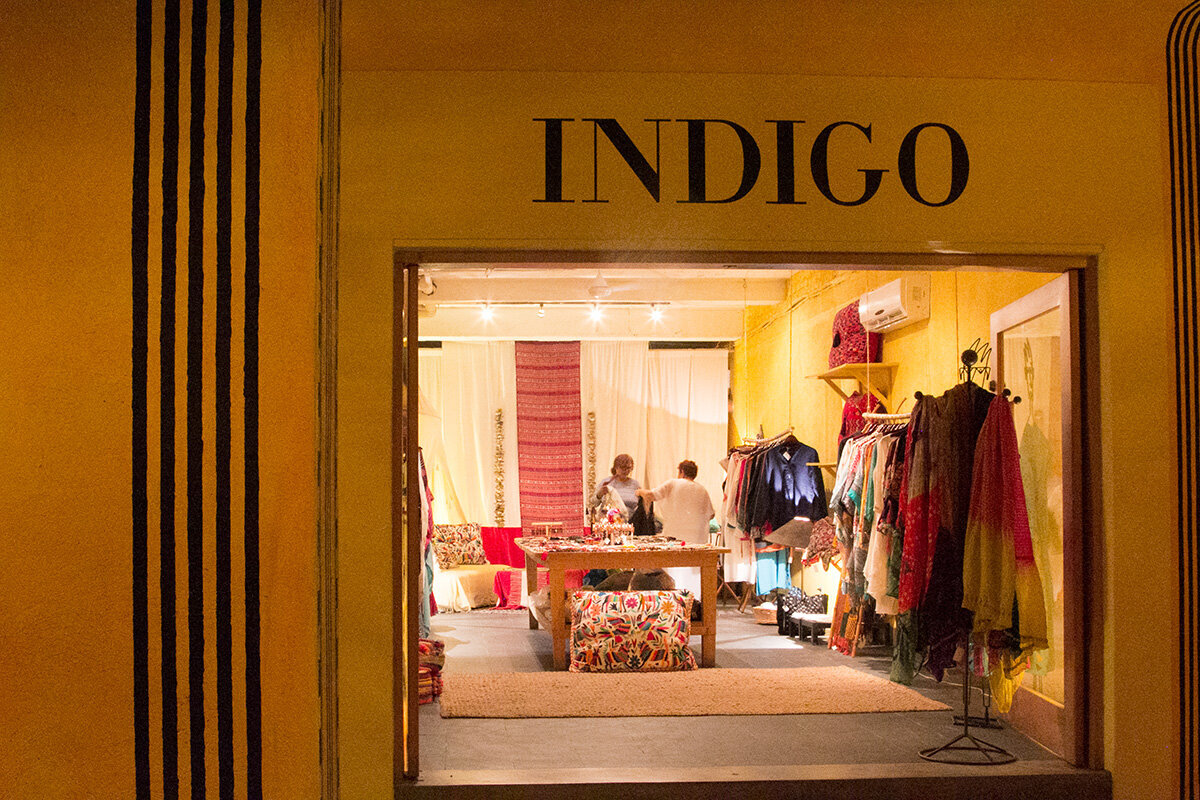Careyes-Mexico-Shopping-Indigo-8930