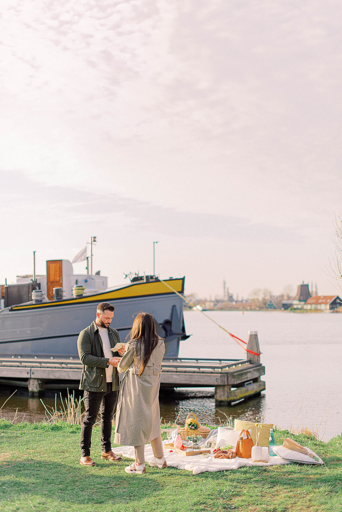 marriage-proposal-windmill-15