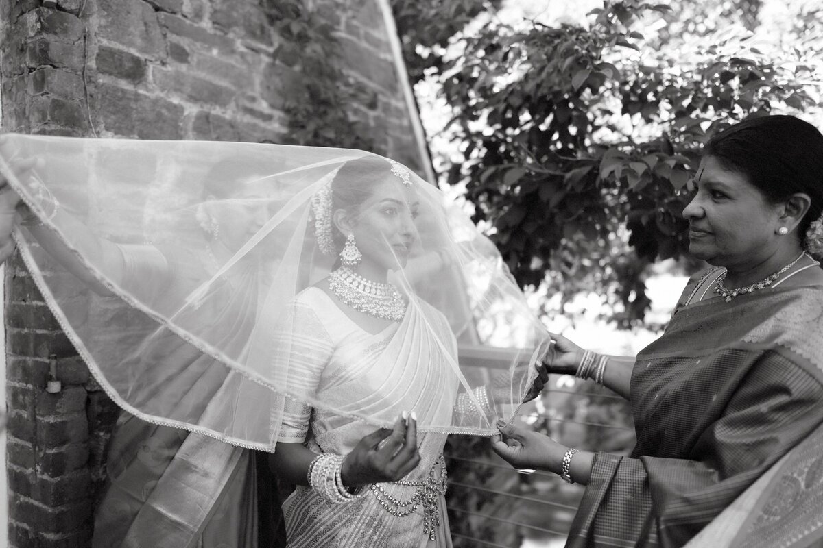 Shepherds_Run_Rhode_Island_Wedding_LevKuperman_018