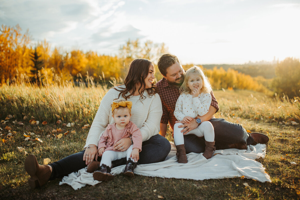edmonton family during fall at strathcona science park