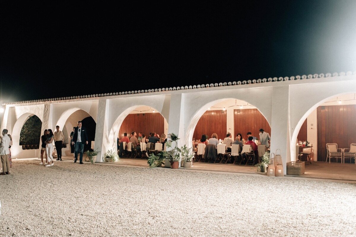 51_Flora_And_Grace_Portugal_Editorial_Wedding_Photographer Lisboa_Wedding_Photographer-310_A modern luxury wedding at Malhadina Nova in Portugal in the Alentejo region. Understated elegance and sleek aesthetic captured by Flora and Grace Photography.