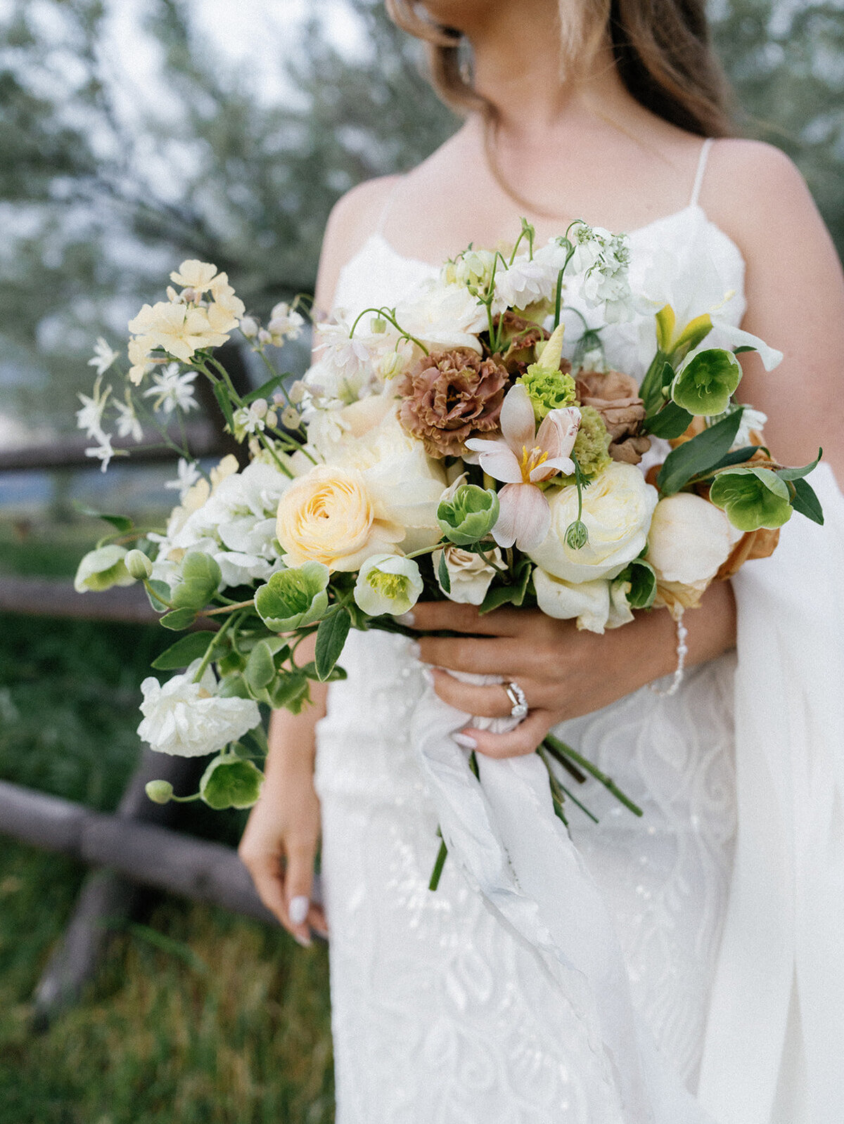 Sam & Molly_The Copper Rose Ranch Montana-801