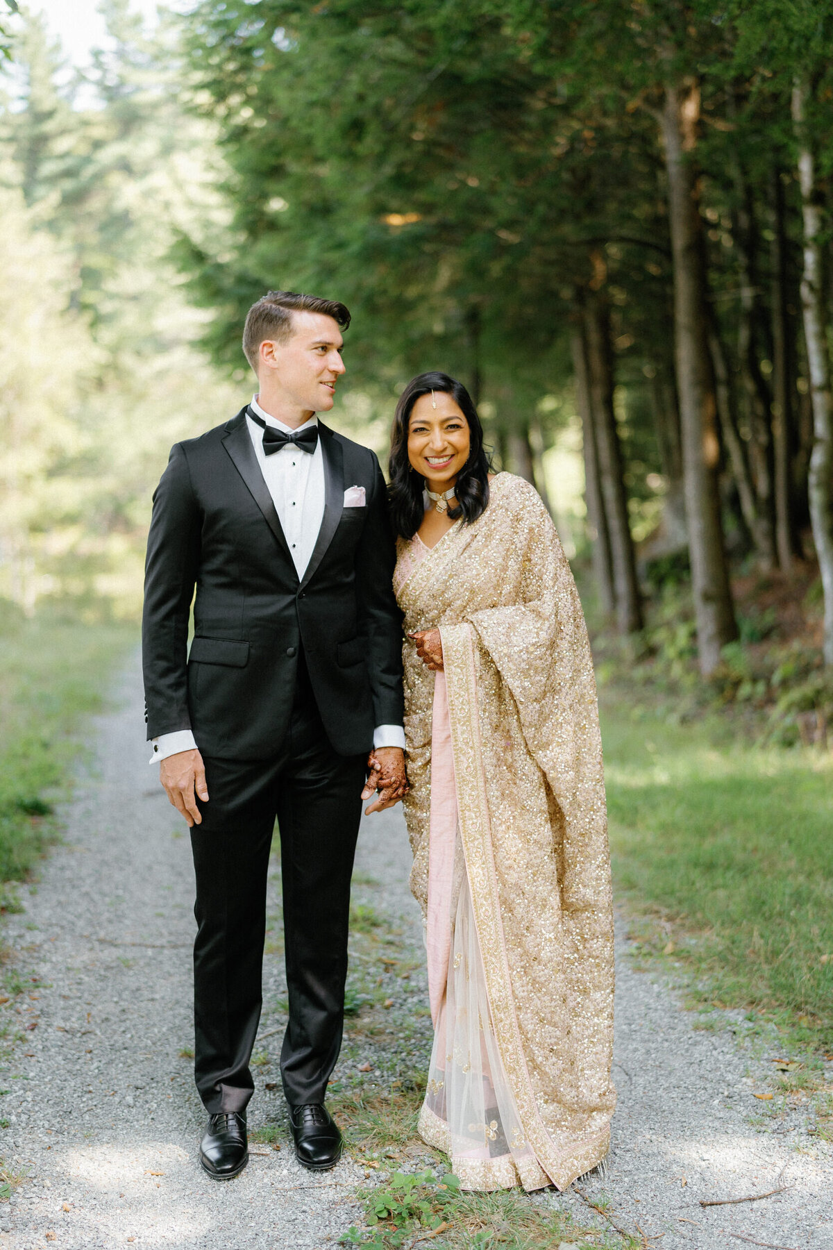 Lakefalls_Lodge_NH_Indian_Wedding_LevKuperman_055