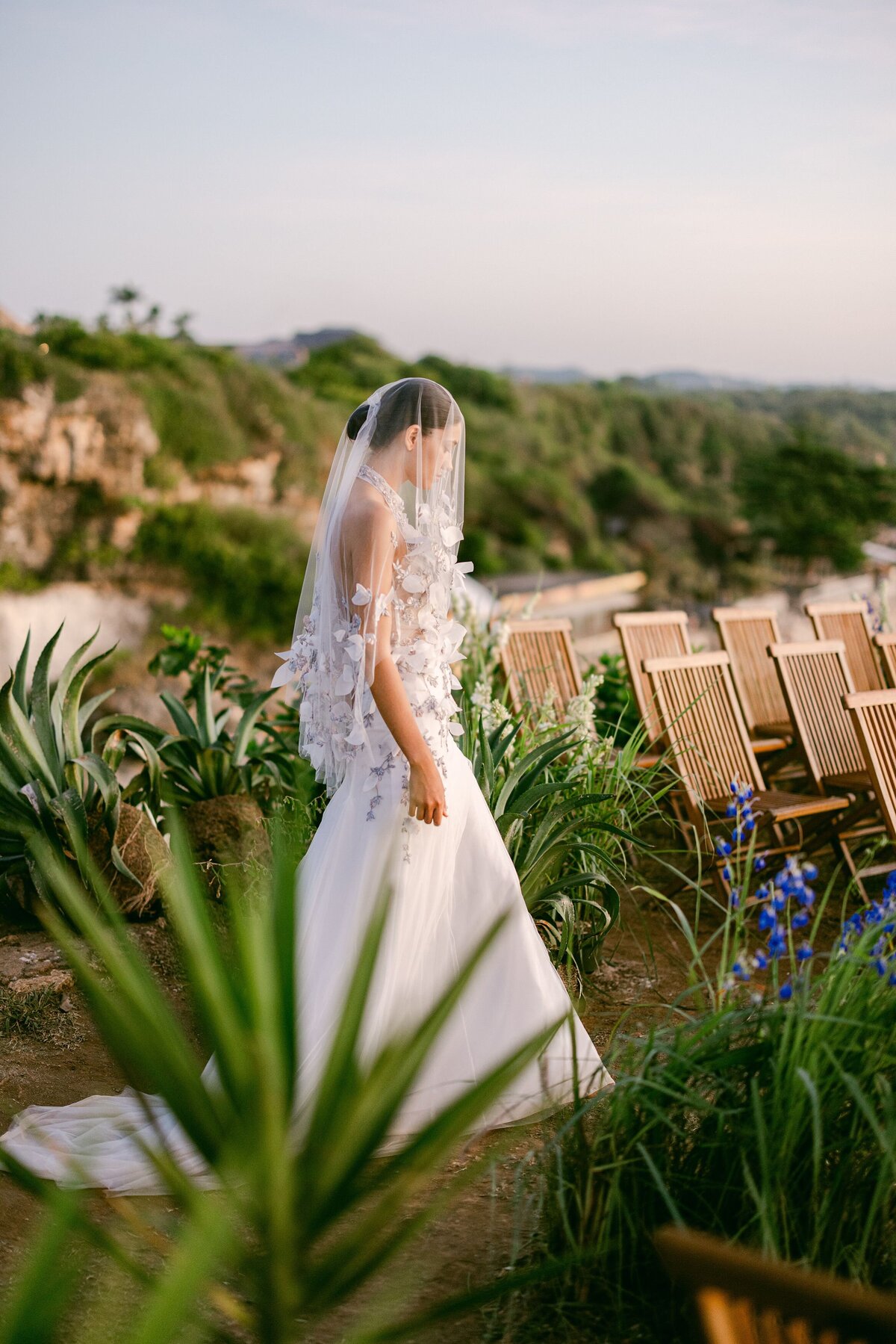 474Bali Bright Balangan Cliff Wedding Photography