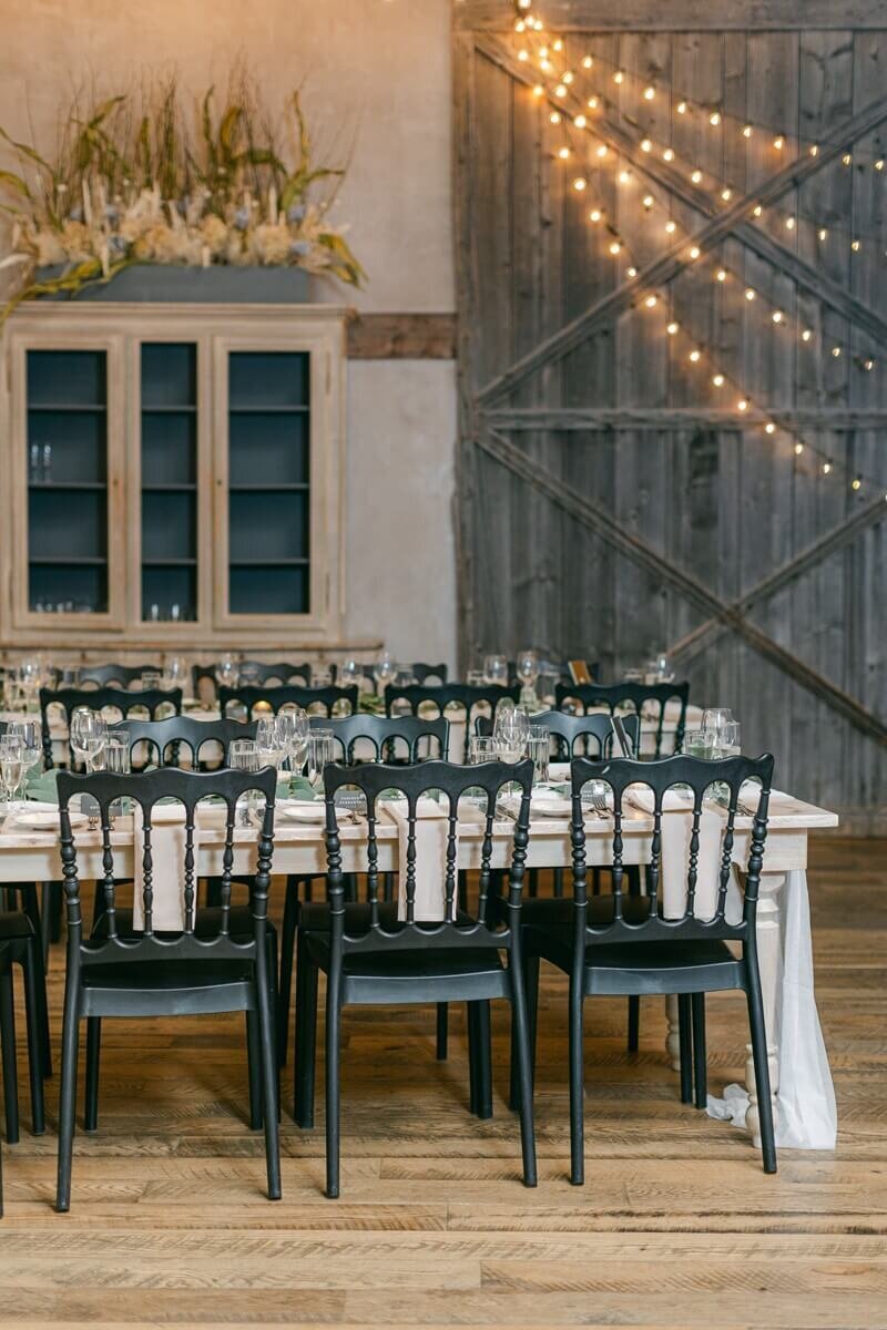 wedding receptioned at terrain gardens in devon, pa