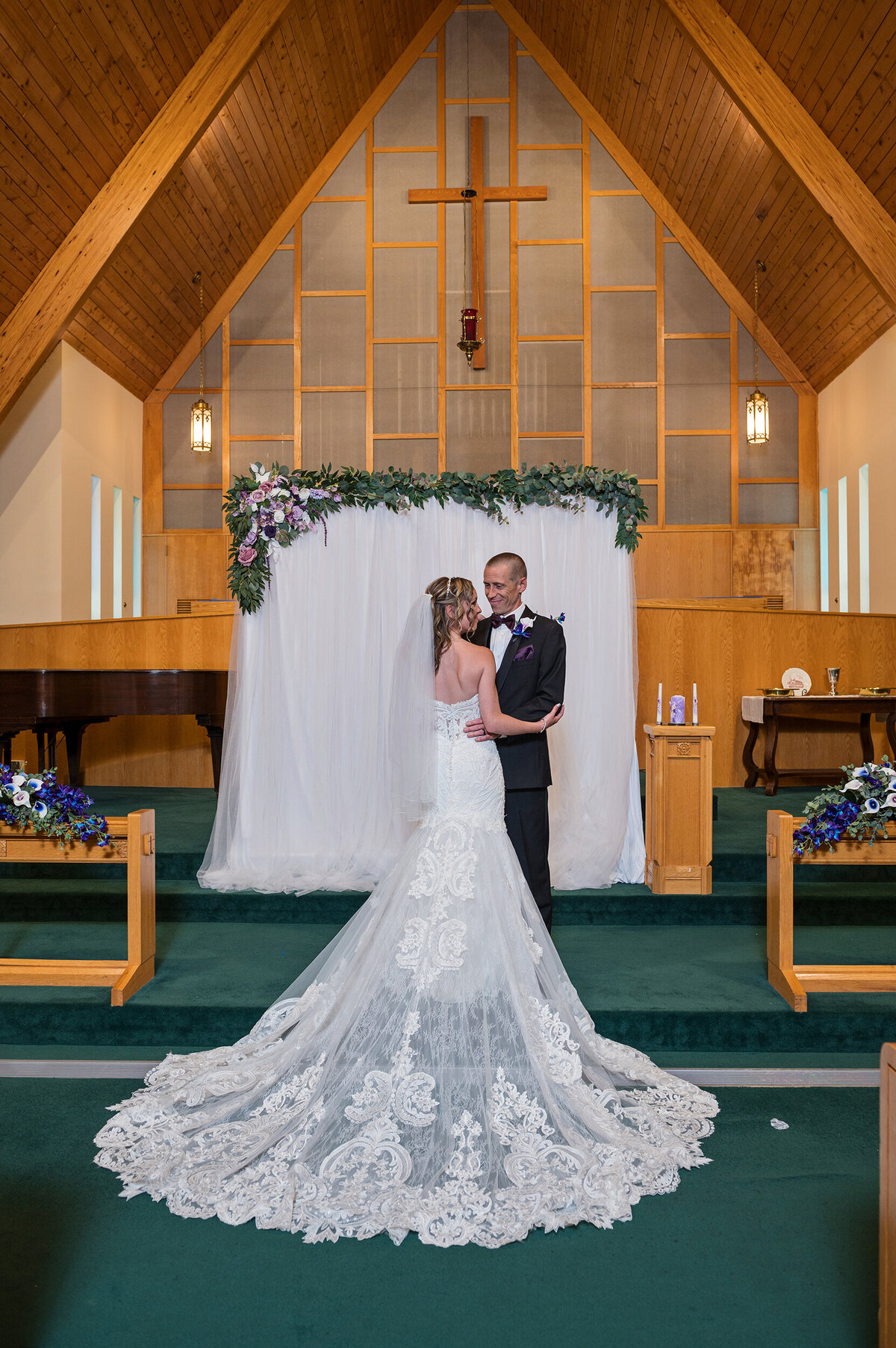 Detroit-Wedding-Photographer-The-Landing-065