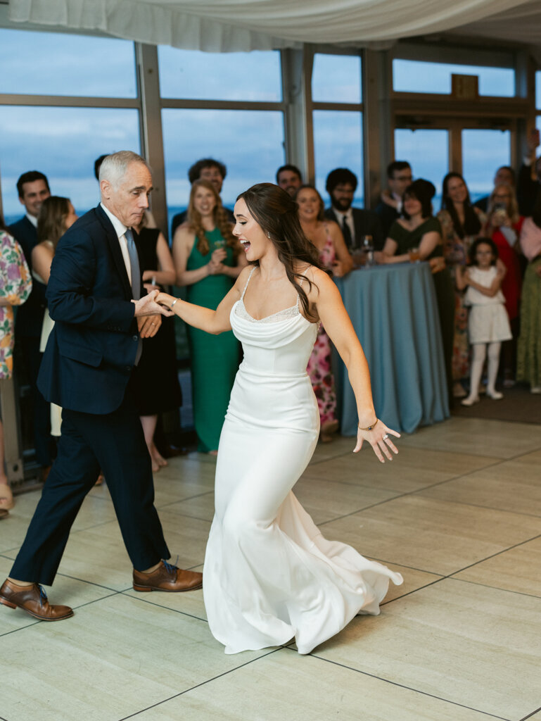 Silver-Swan-Bayside-Wedding-68