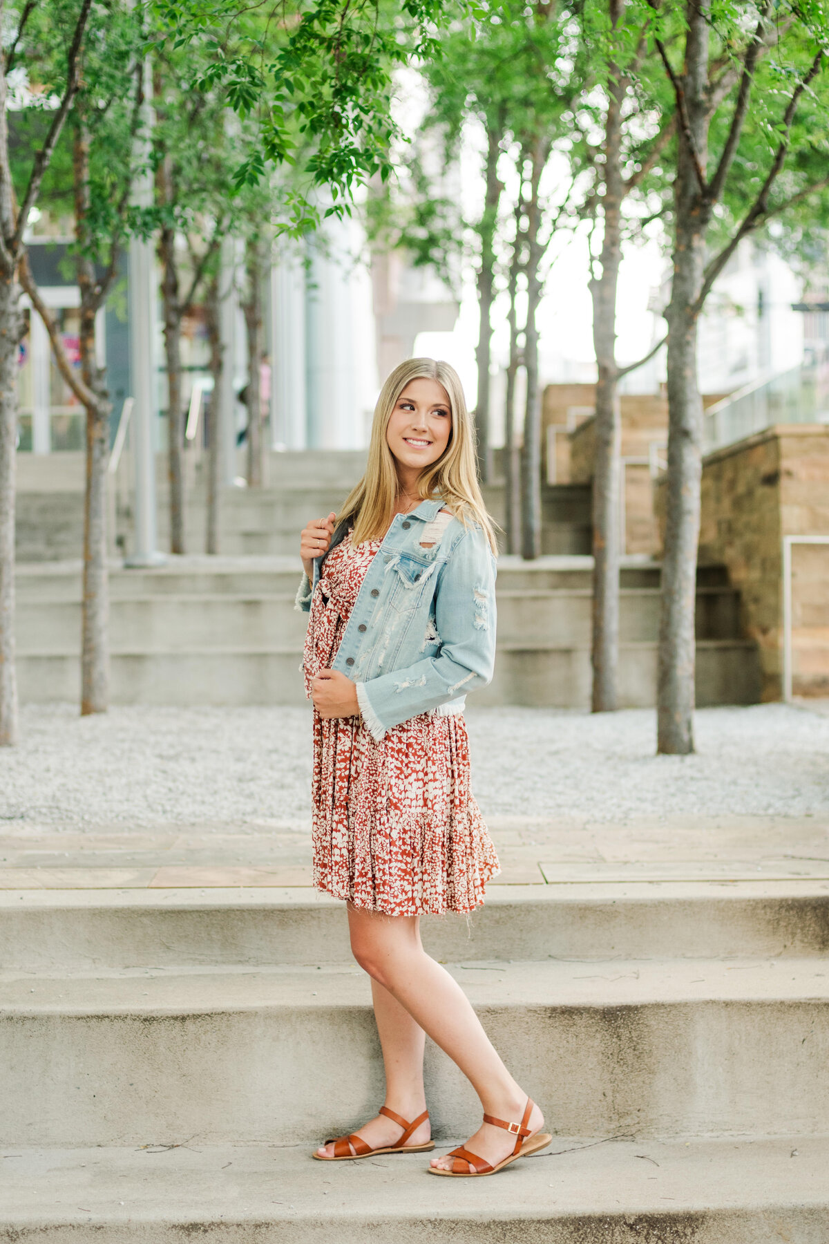 Nashville, TN Senior Photographer Photography by Michelle