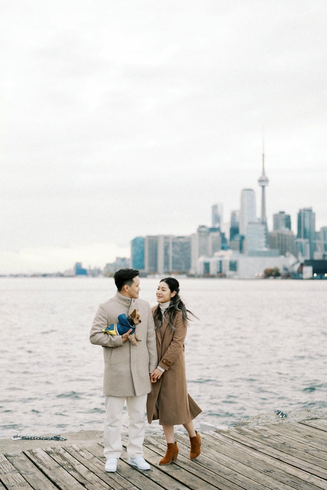 E2-Engagement-Photoshoot-in-Toronto-Vivian-and-David-2023-10-30-2500px-1093