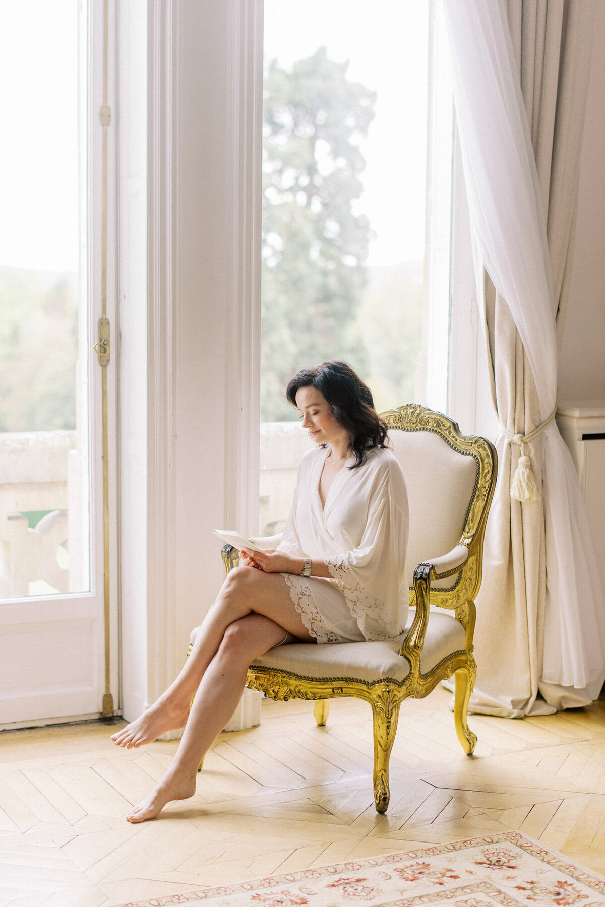 Maïlys Fortune Photography Husband Wife Wedding Weddings Photography France Switzerland Italy Timeless Dreamy Imagery Bilingual French English Destination Weddings Destination Wedding Provence French Riviera Paris Lake Como Tuscany36