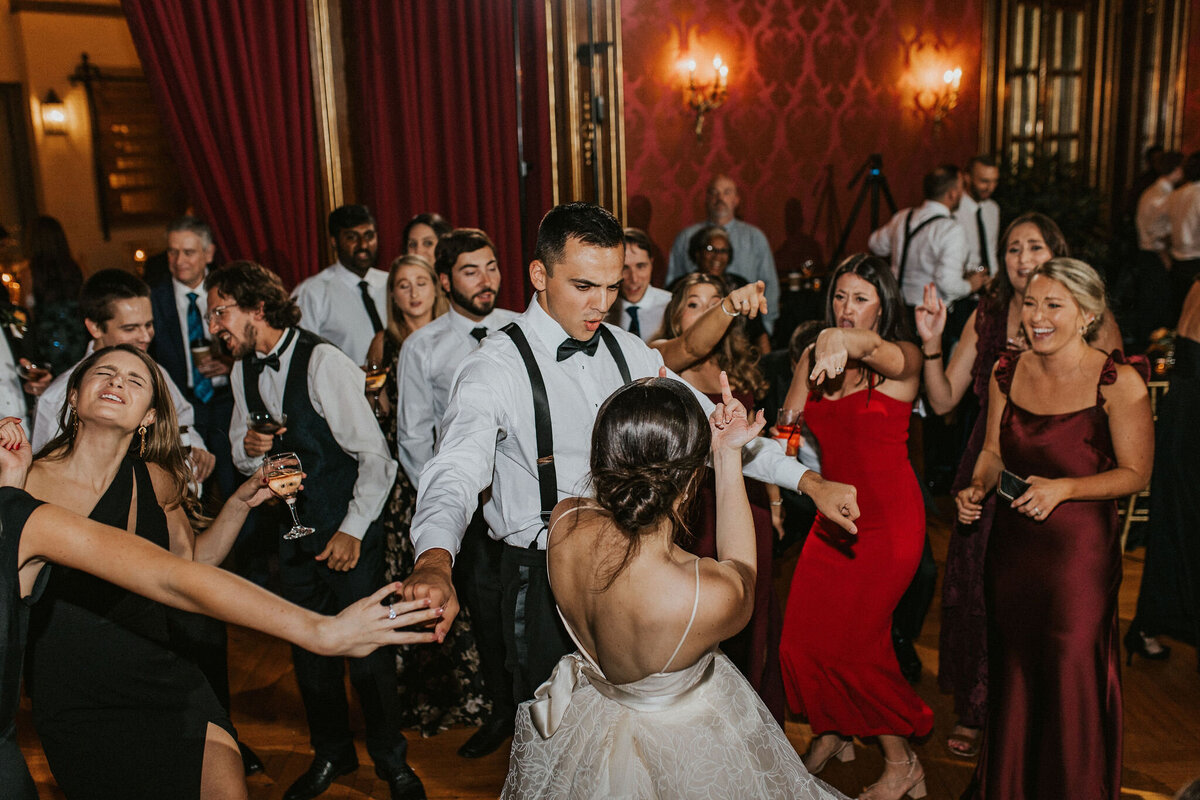 WELLING-FLORES.Wedding.EngineersClub-rcptn-257
