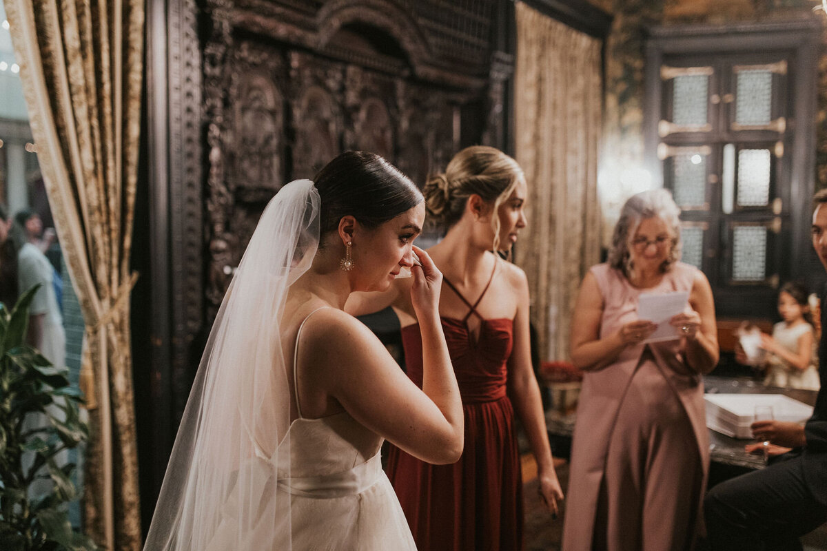 WELLING-FLORES.Wedding.EngineersClub-rcptn-22