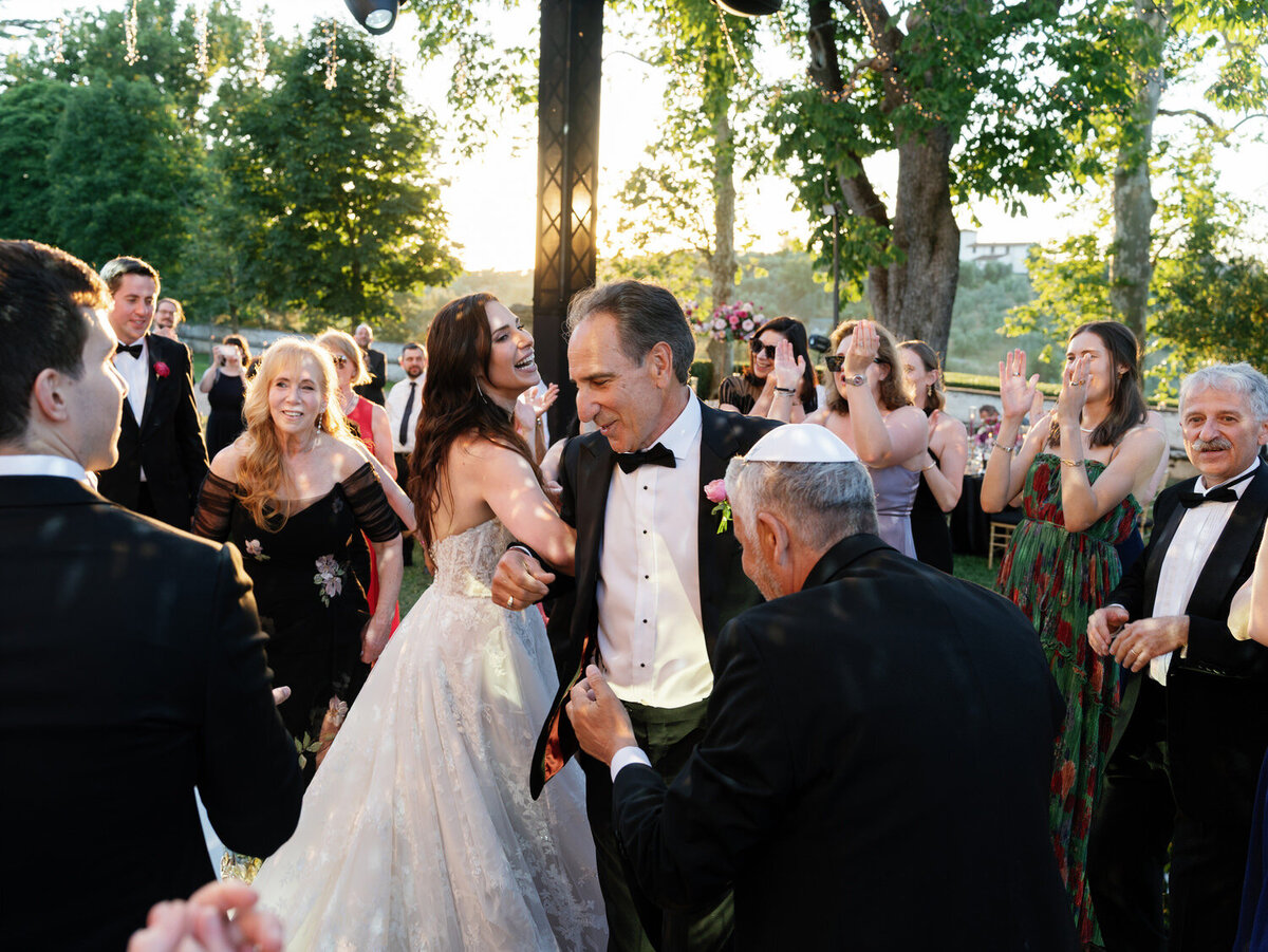 165-Party-Time-Italy-Wedding