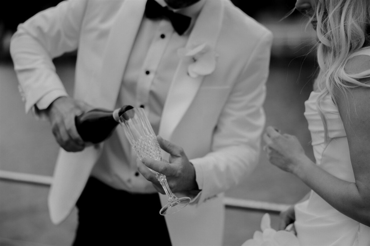 Maegan-Brown-Moments_231103_Wedding_Lauren-Bernie_Frolic-Lane_2977