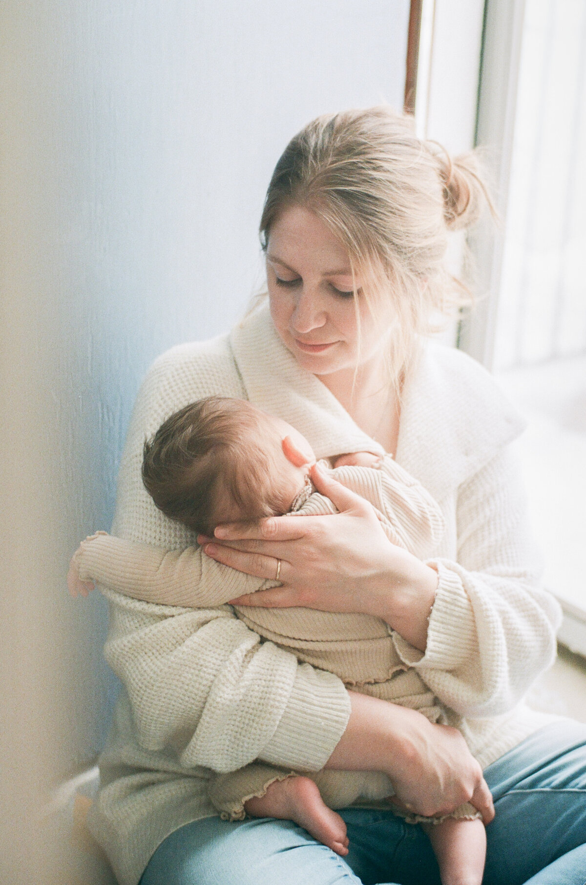 newborn_film_photographer_waterloo9