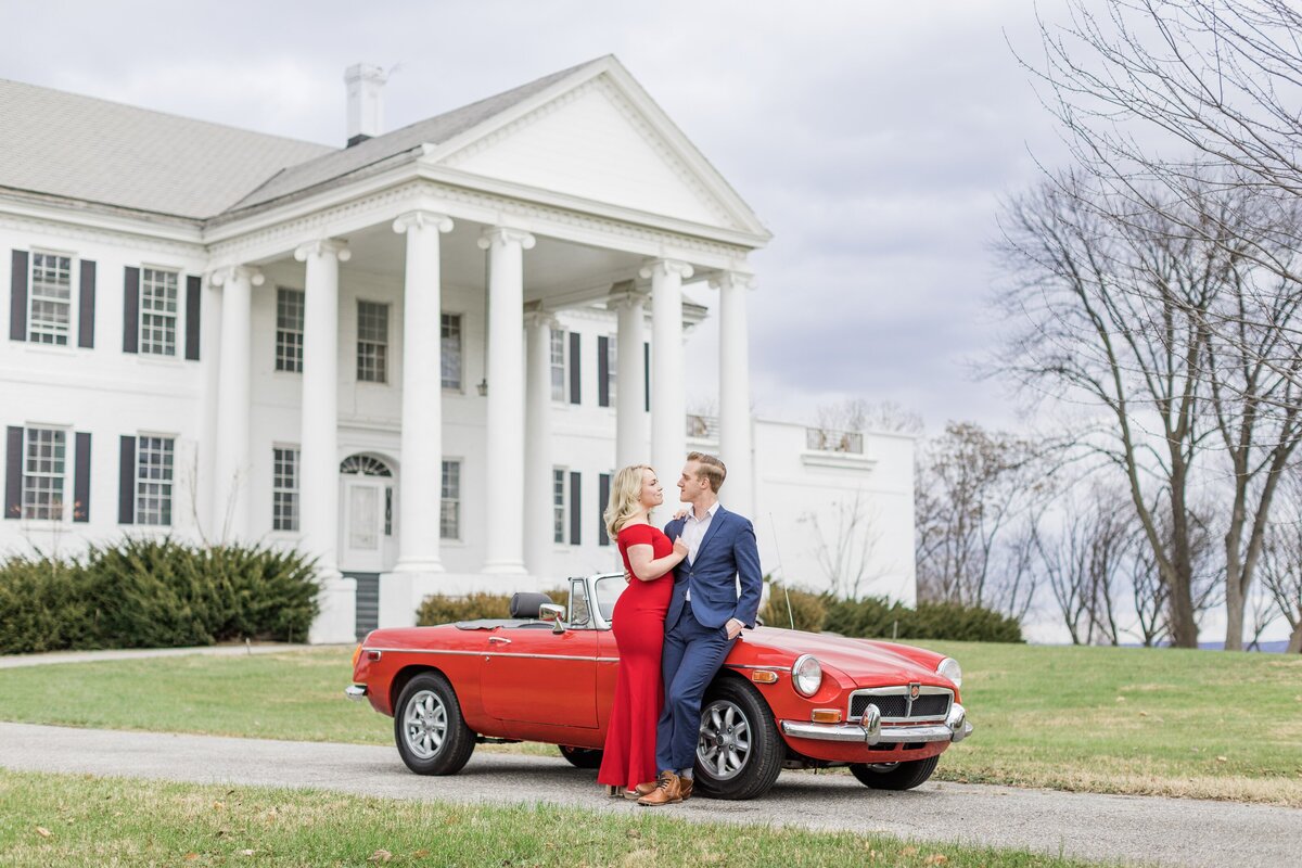 Vintage-Car-Engagement-Photos-DC-Maryland-Silver-Orchard-Creative_0004