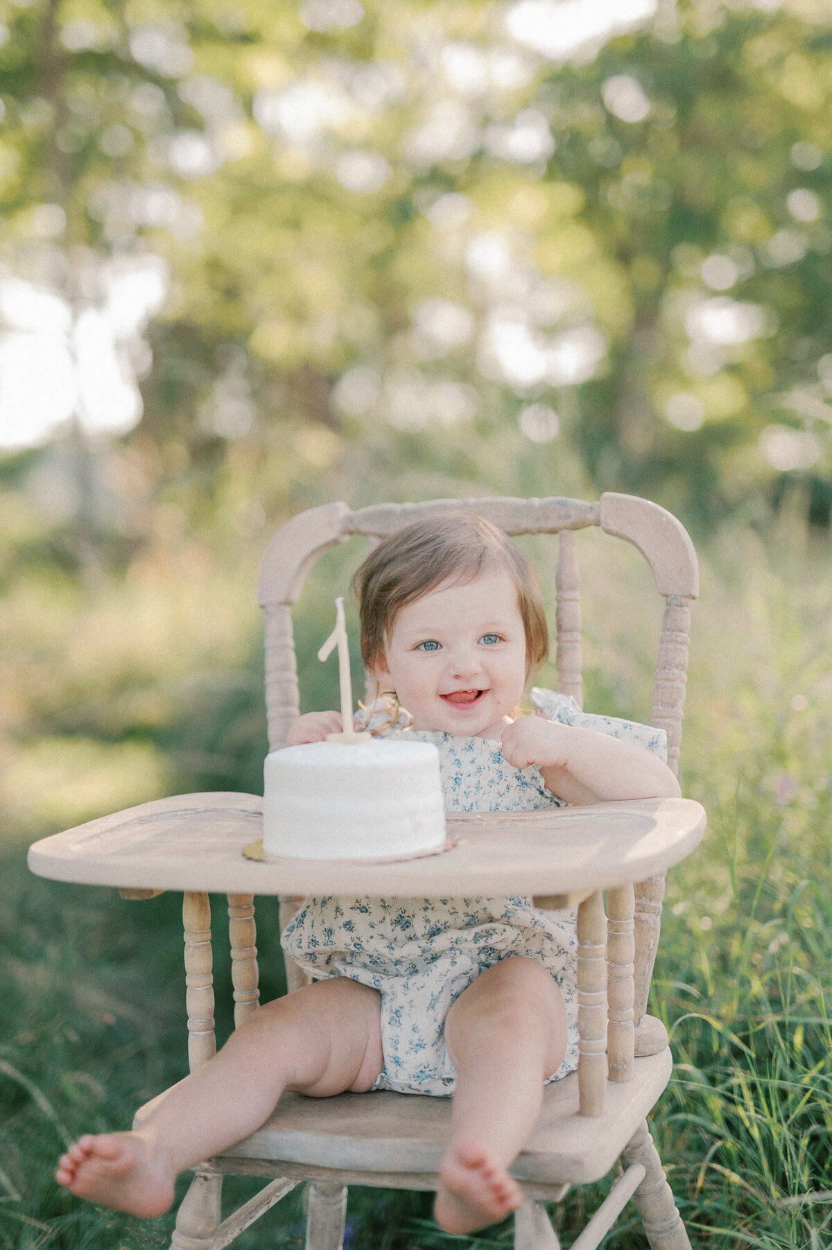 First-birthday-cake-smash-5