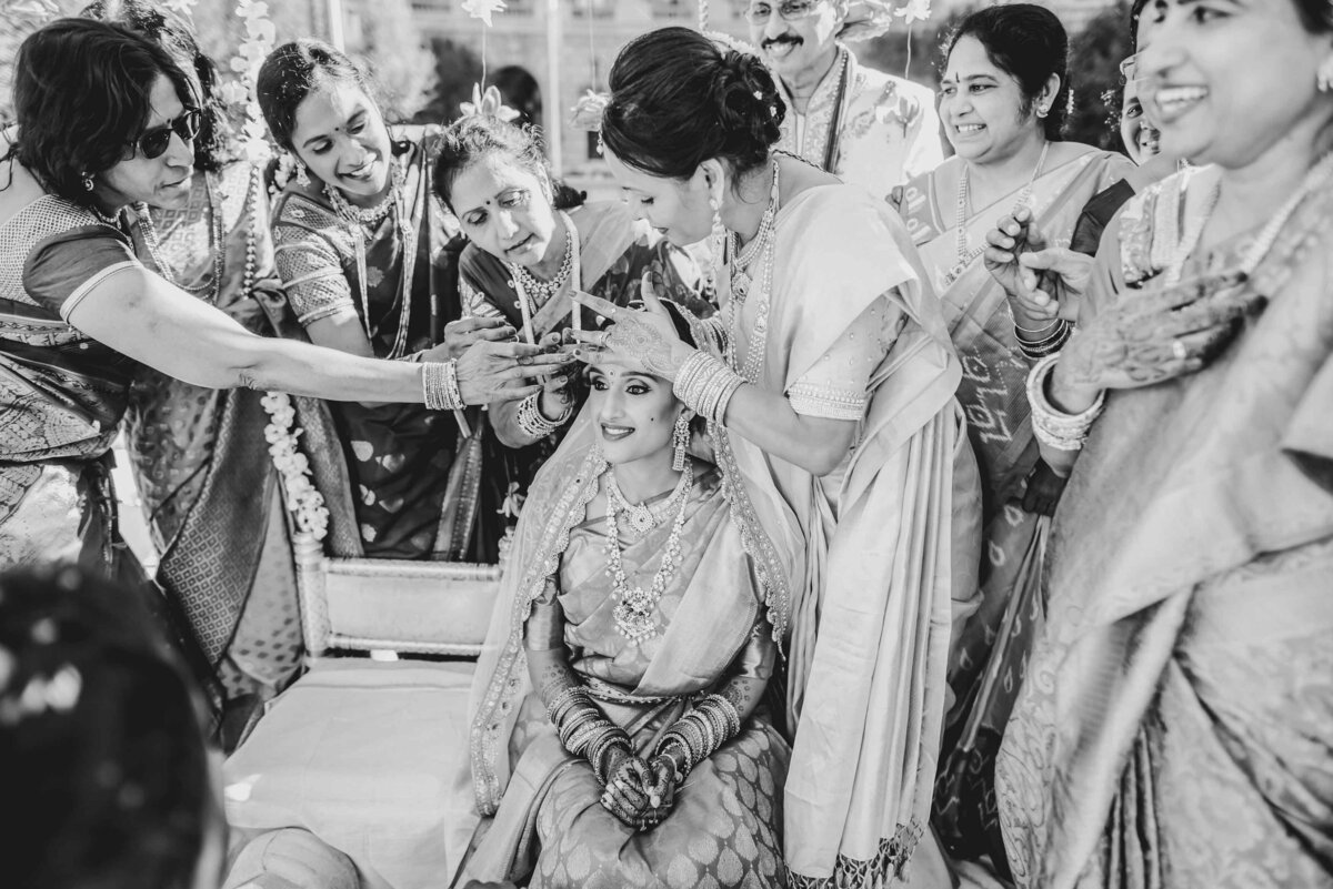 indian wedding andrew mellon auditorium dc l hewitt photography (166)
