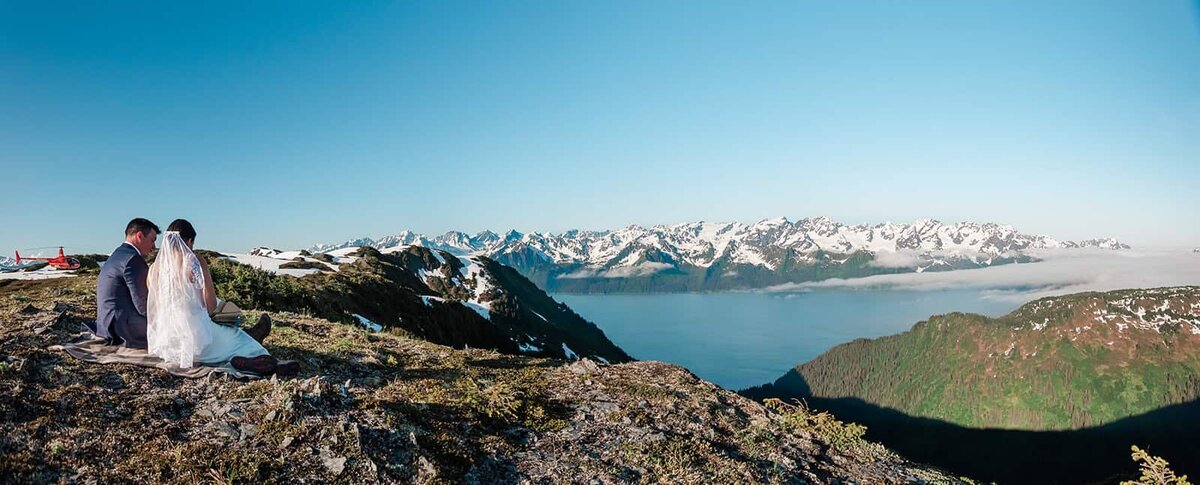 alaska-intimate-wedding-adventure-photography