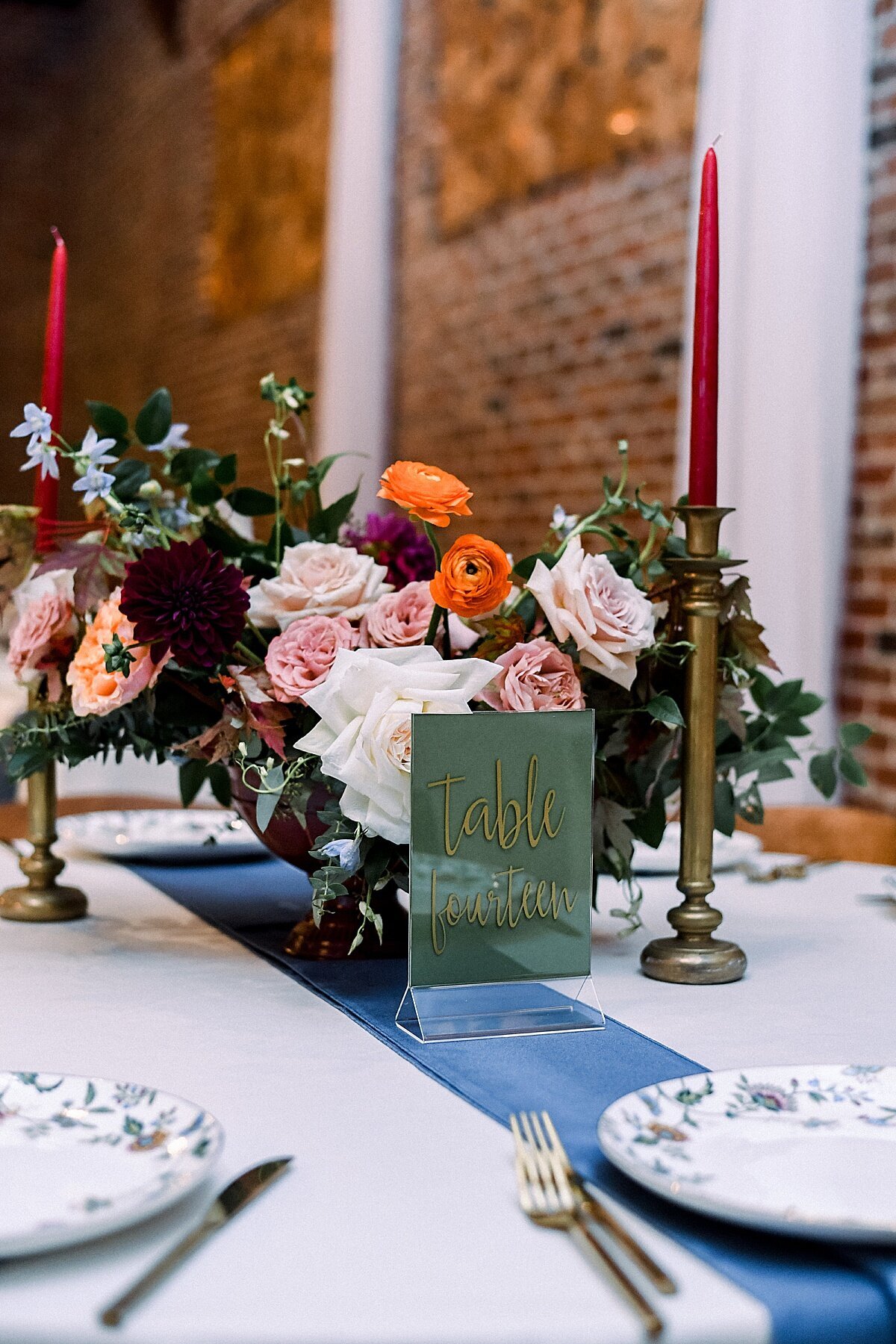 Wedding reception details at Fort Worth Wedding with wedding florals by Vella Nest