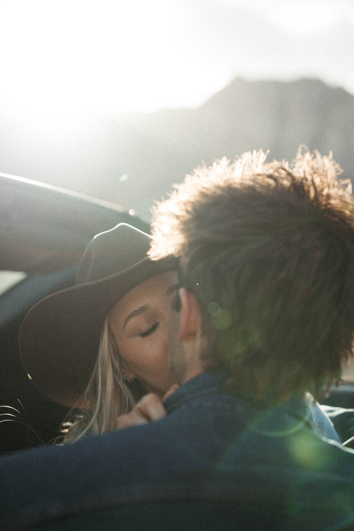 Engagement-session-on-the-beach-Las-Vegas