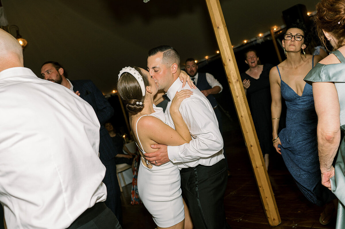 DanceParty-110