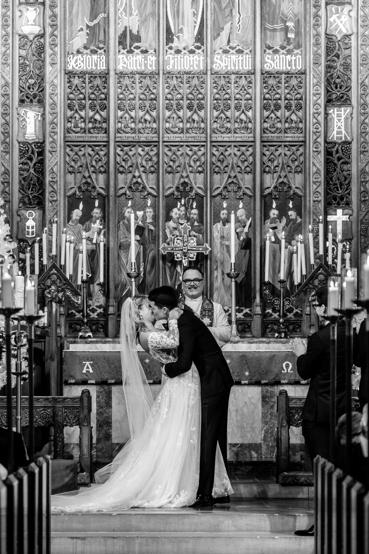 detroit-yacht-club-winter-wedding-photo-0846-Copy1 copy